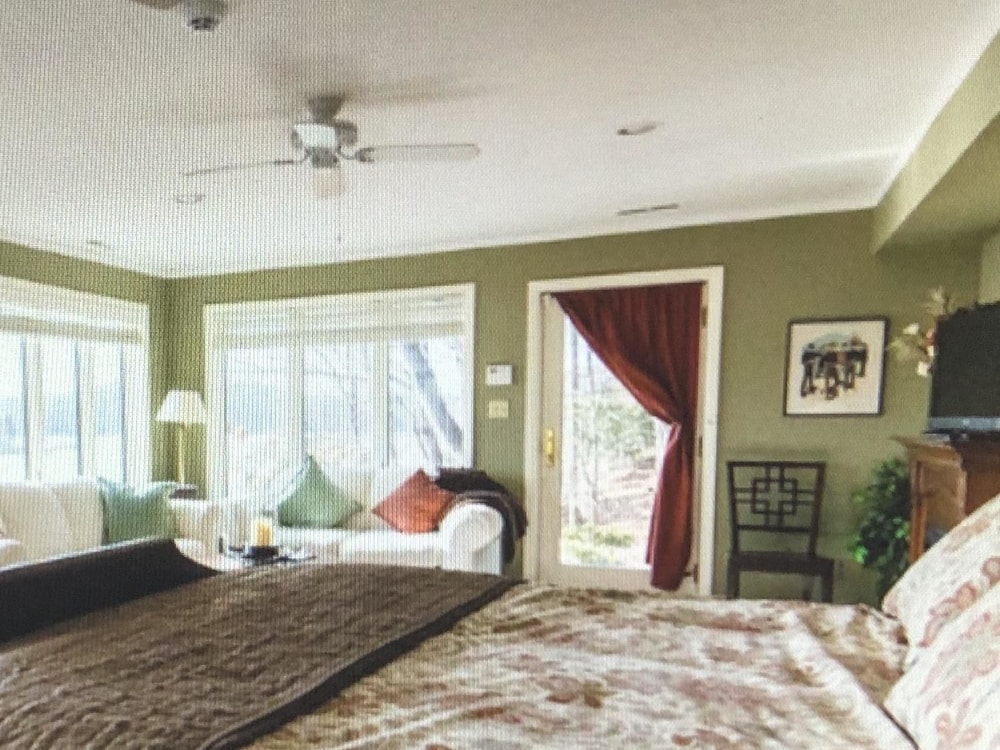 River Hill Suite