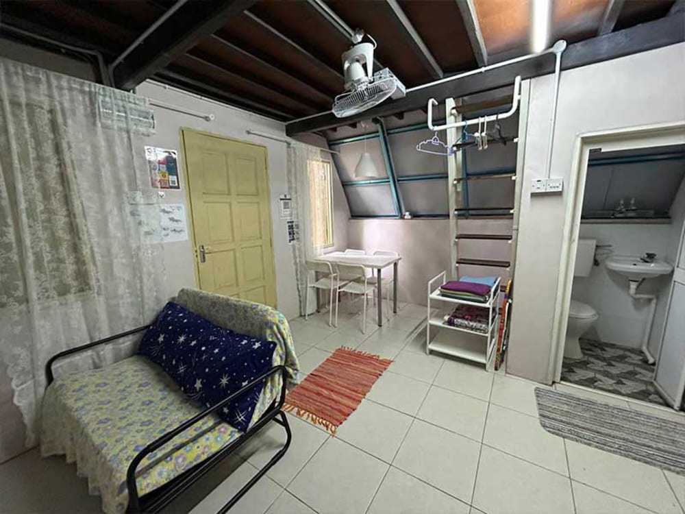 Classic Chalet, Private Bathroom, River View photo 2