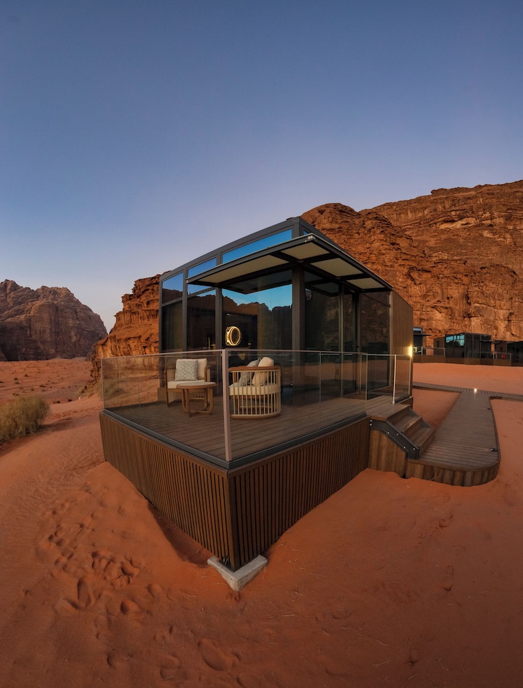 Star View Superior Twin Room with Balcony