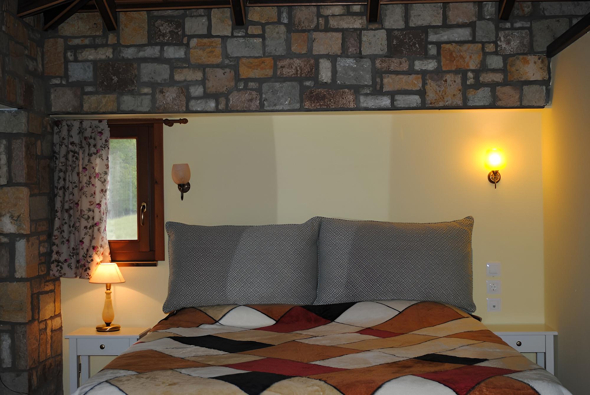Traditional House, 1 Bedroom, Accessible, Lakeside photo 3