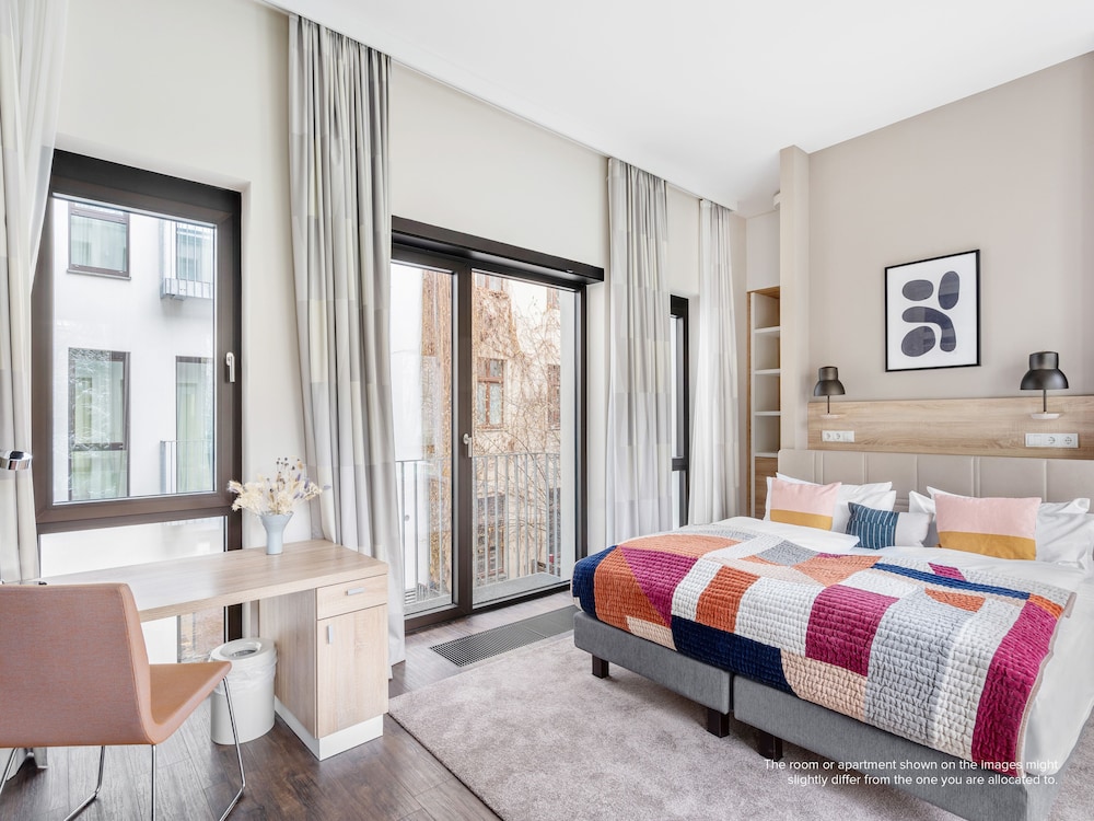 1 Bedroom Apartment with Sofa Bed photo 3