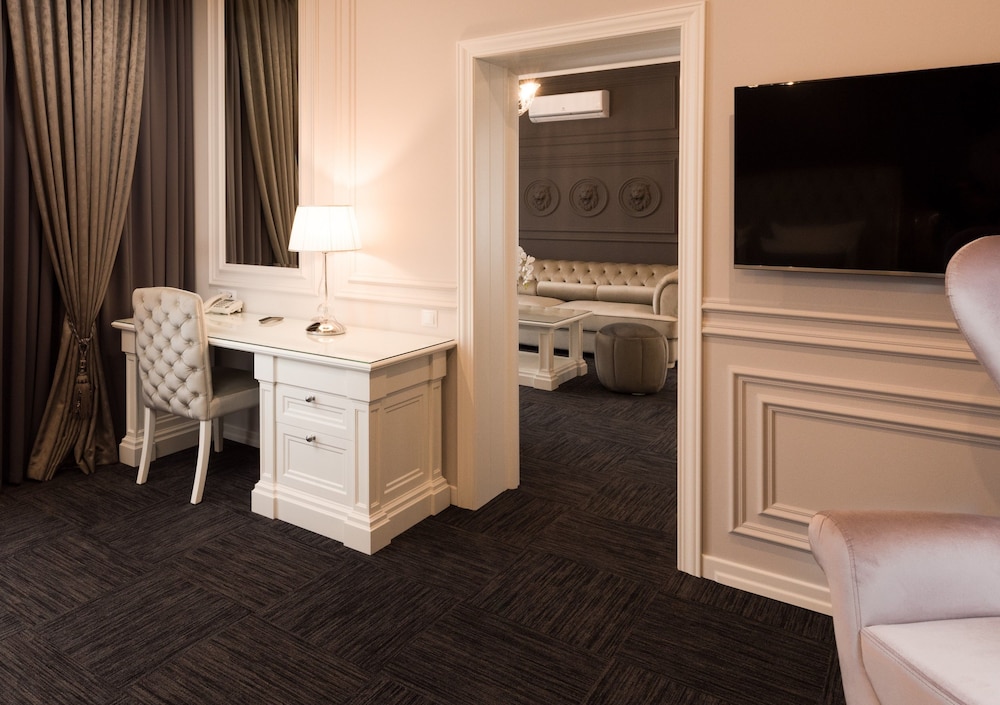 Luxury Suite, Balcony photo 2