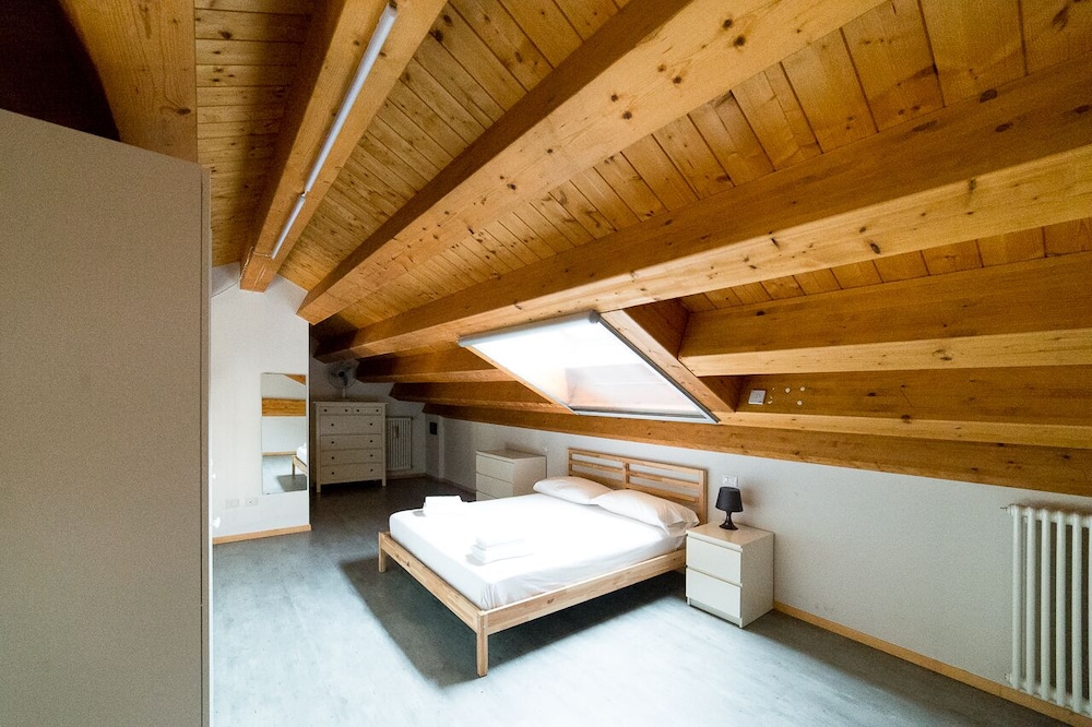 Deluxe Loft