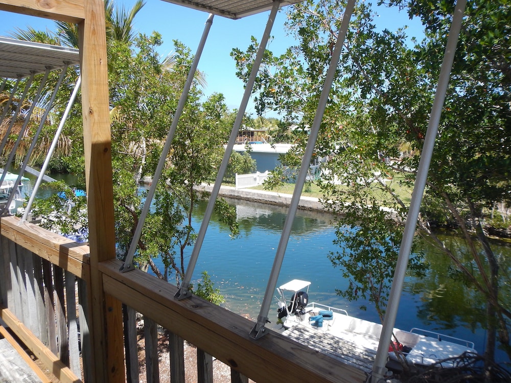 Standard Apartment, 2 Bedrooms, Kitchen, Canal View photo 2