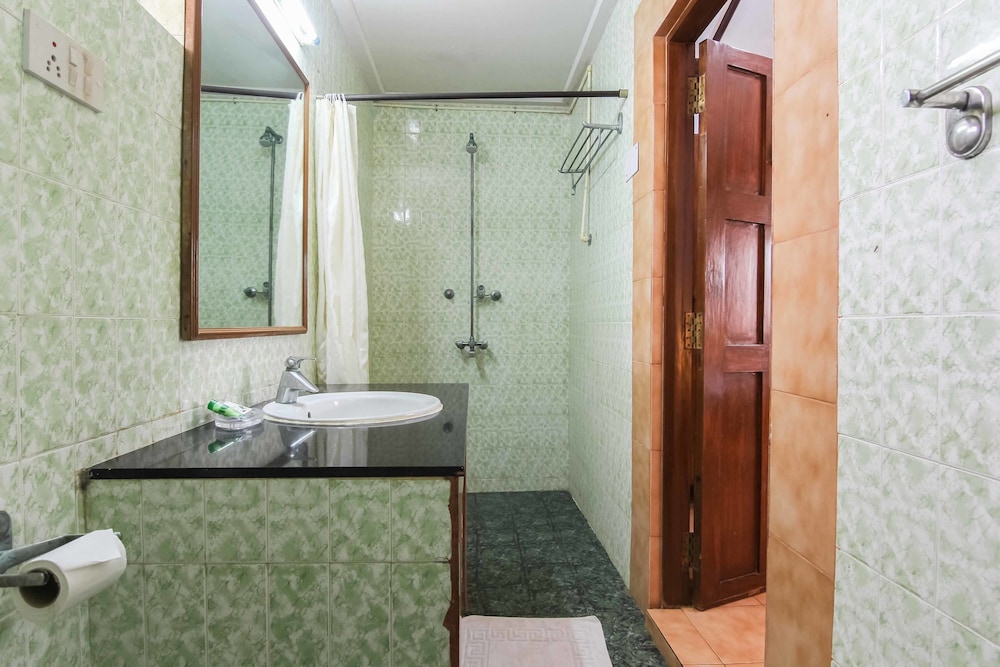 Premium Double or Twin Room photo 3
