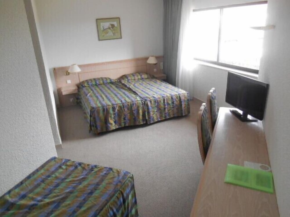 Comfort Triple Room, 3 Twin Beds photo 2