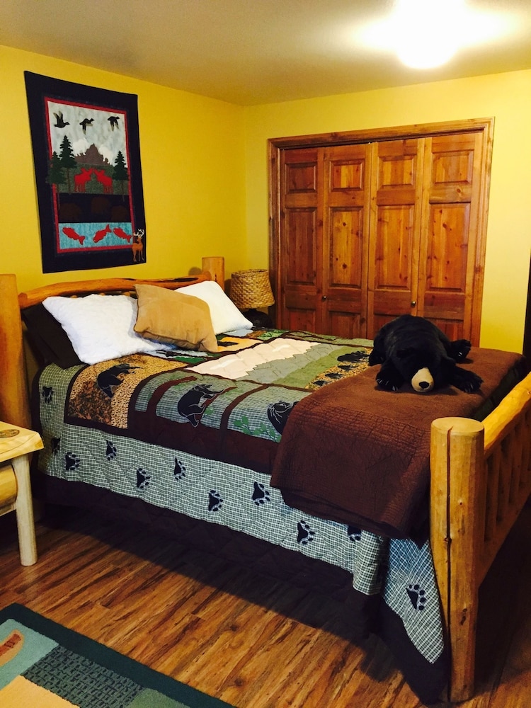 Double Room, 1 Queen Bed photo 2