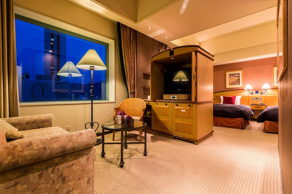 Twin Room, Non Smoking (Suite)