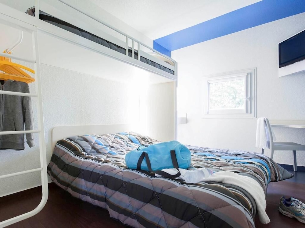 Room (Trio) photo 3