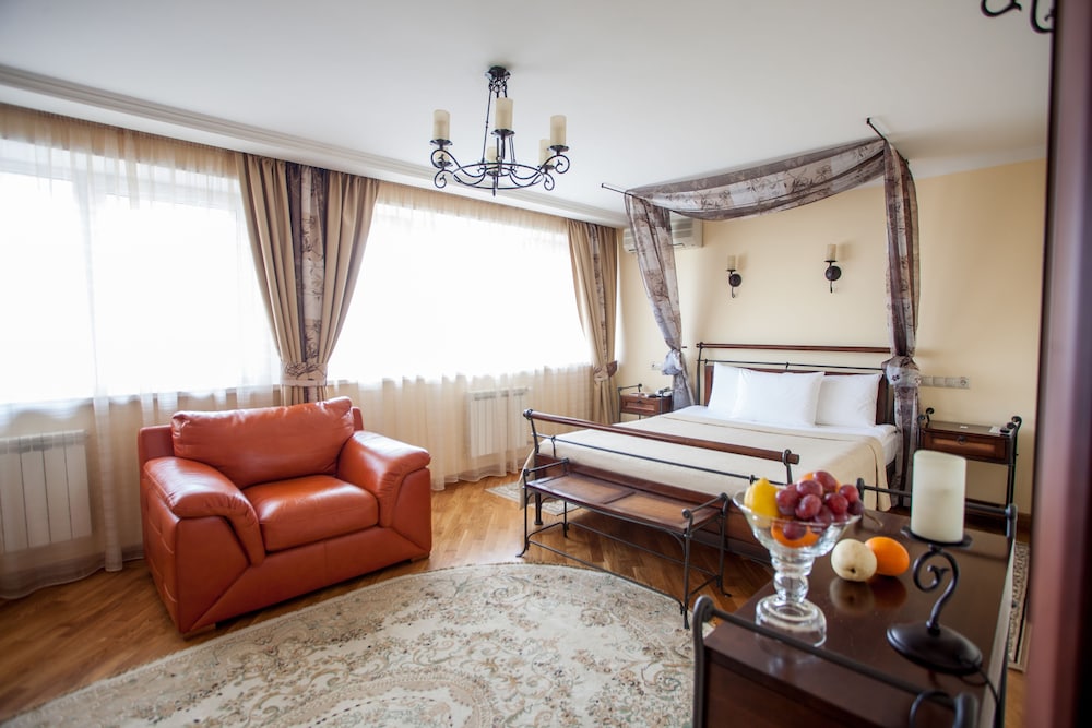Suite photo 1