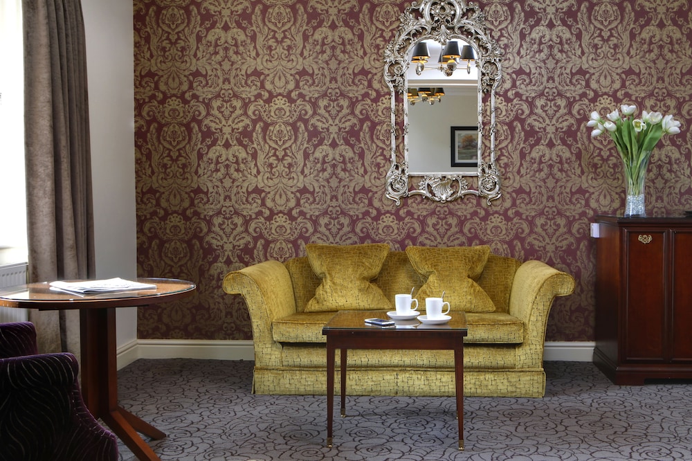 Suite (External) photo 3