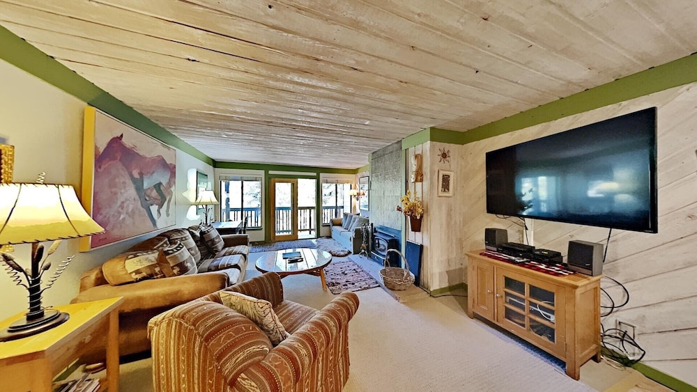 Condo, 1 Bedroom