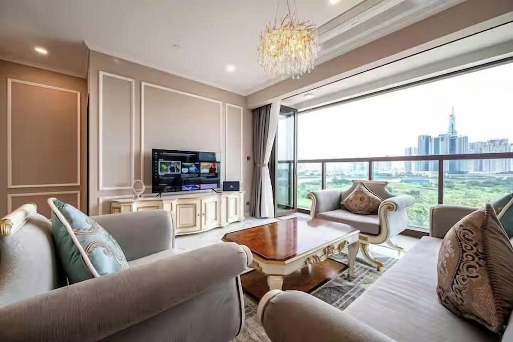 Deluxe Apartment, 3 Bedrooms, Balcony, City View