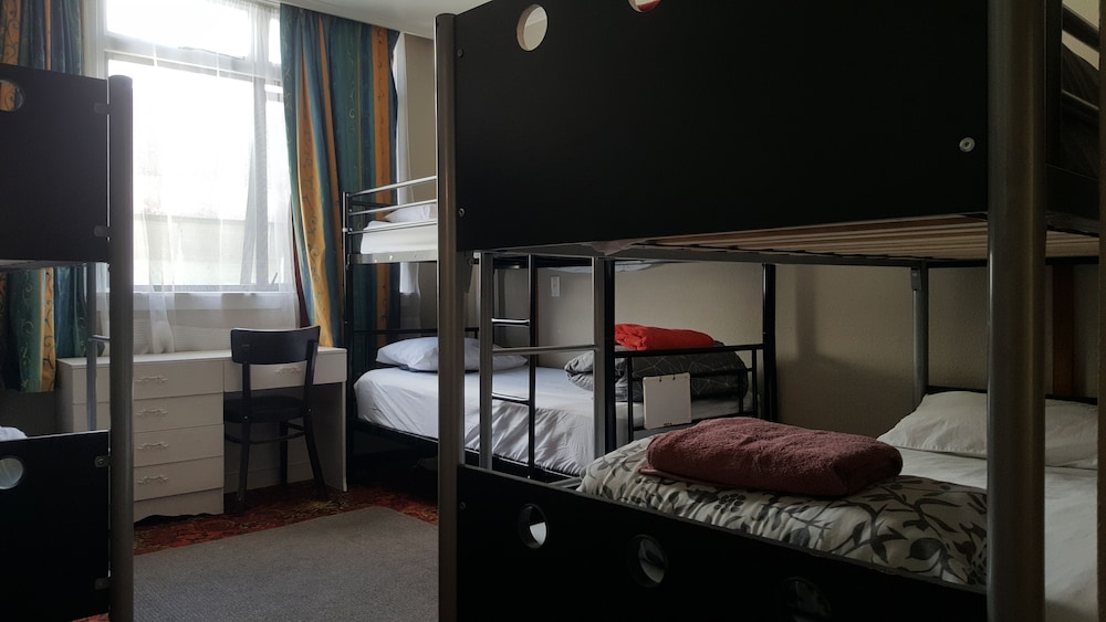 Shared Dormitory (6 Person, Female Only) photo 1