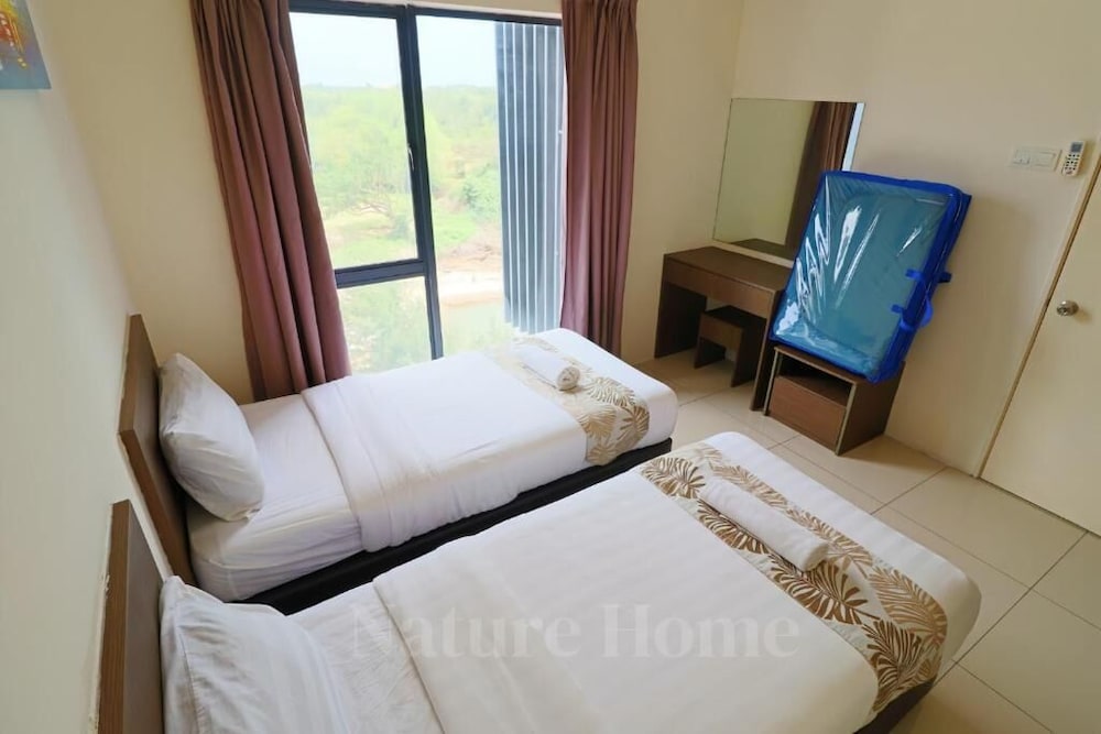 Standard Apartment, 2 Bedrooms, Balcony, Sea View - Photo 2