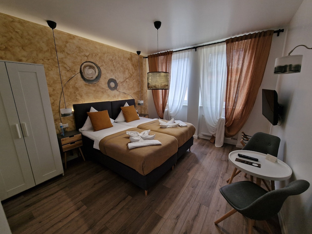 Design Double Room photo 3