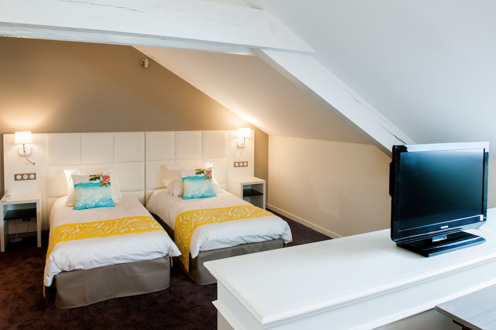 Suite (Privilege) - Photo 9