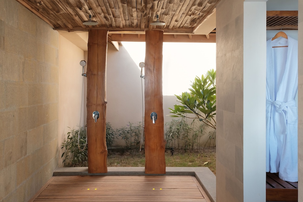 One-bedroom Ocean View Private Pool Villa photo 3