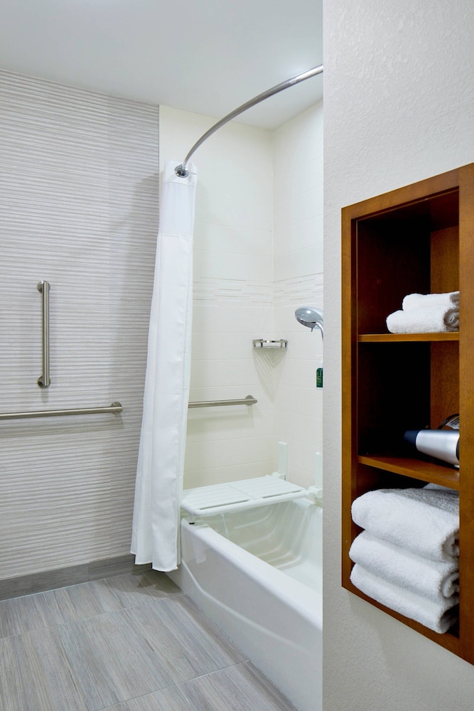 Studio, Multiple Beds, Balcony - Photo 10