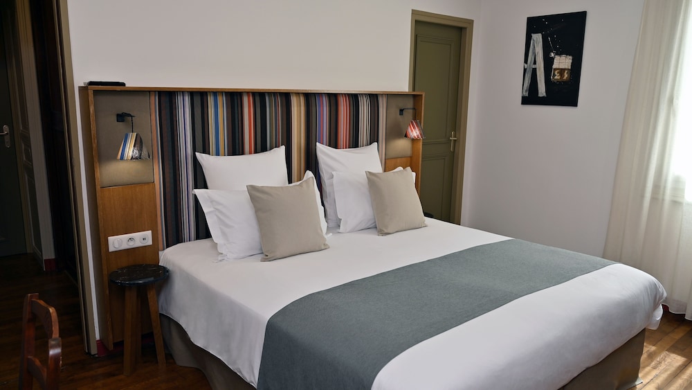 Spacious Double Room photo 3