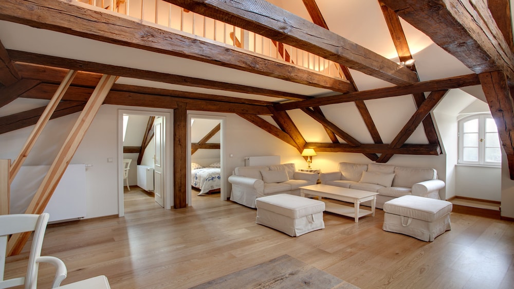Apartment (Marstall)