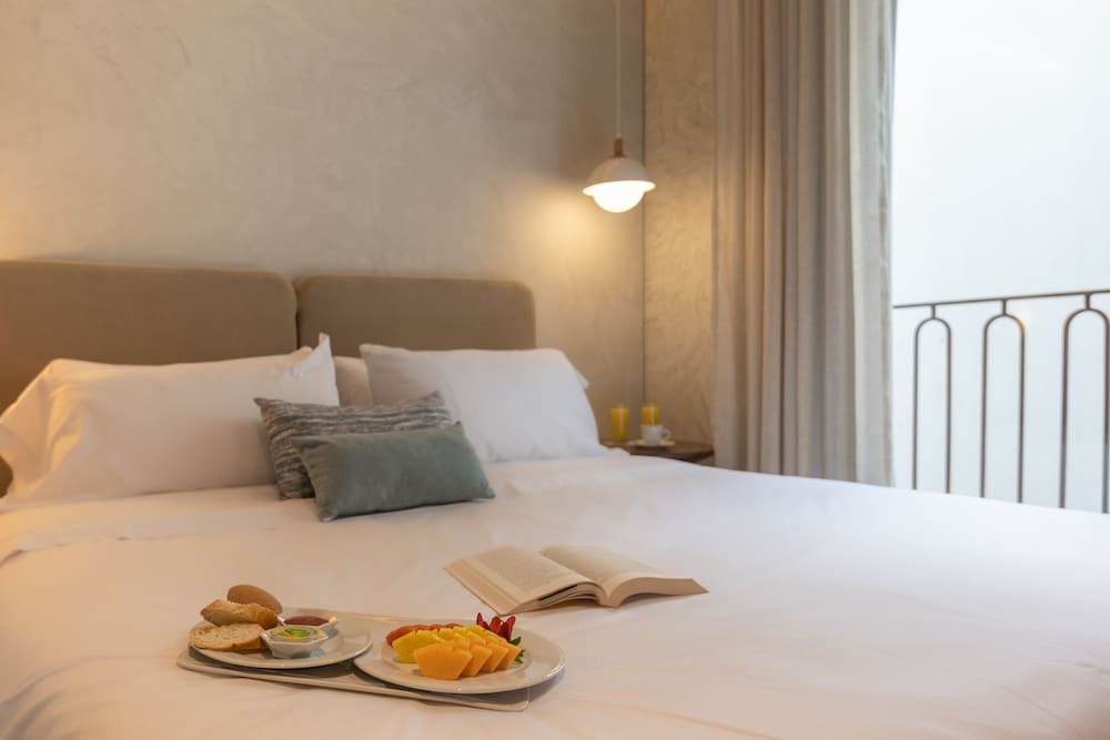Standard Double Room - Photo 4