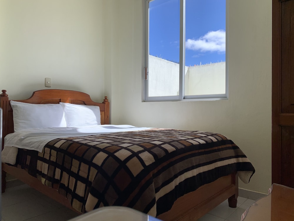 Economy Double Room photo 2