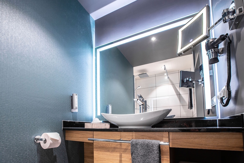 Superior Twin Room - Photo 4