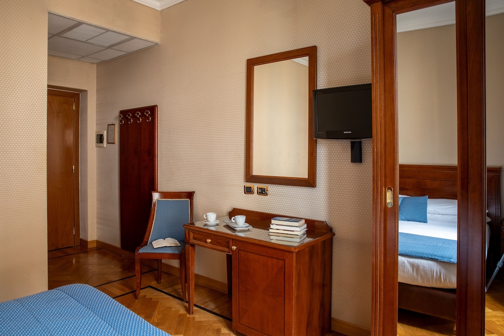 Superior Double or Twin Room (doccia idromassaggio)