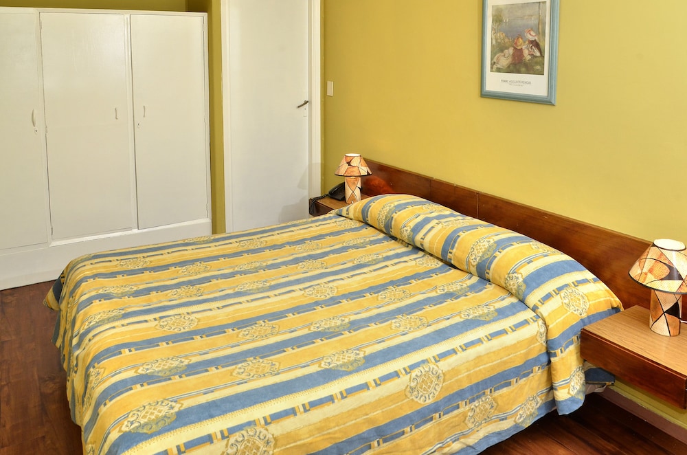 Double Room - Photo 8