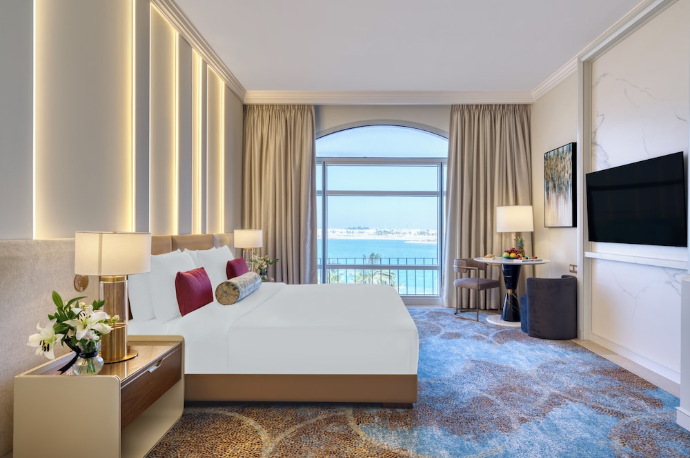 Suite, Multiple Beds