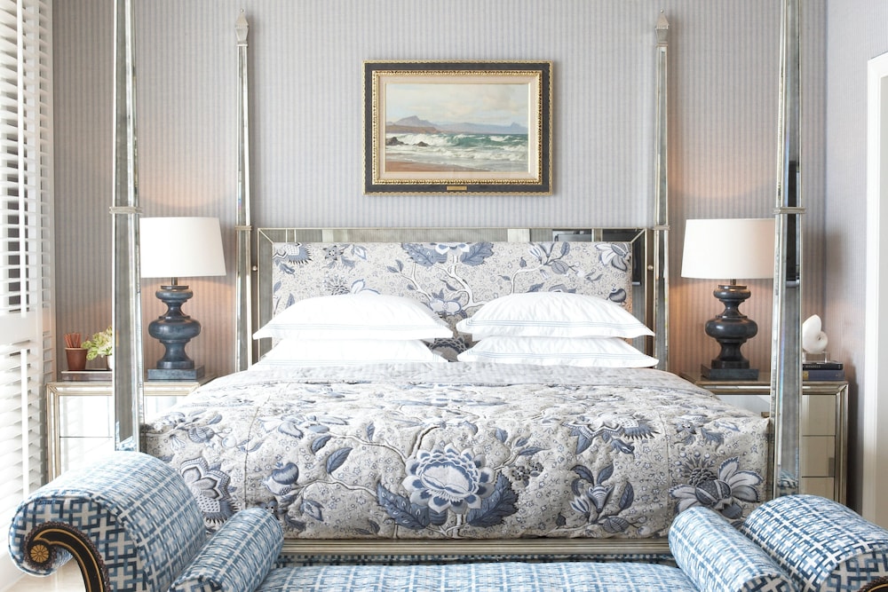 Luxury Sea Facing Suite - Photo 34