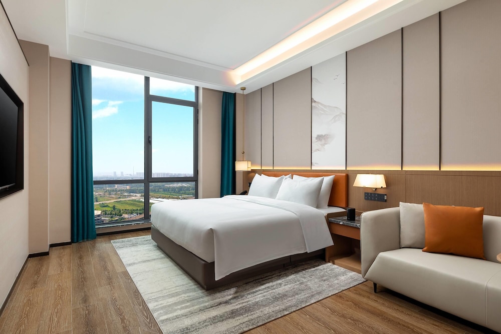 Premium Room, 1 King Bed, Non Smoking