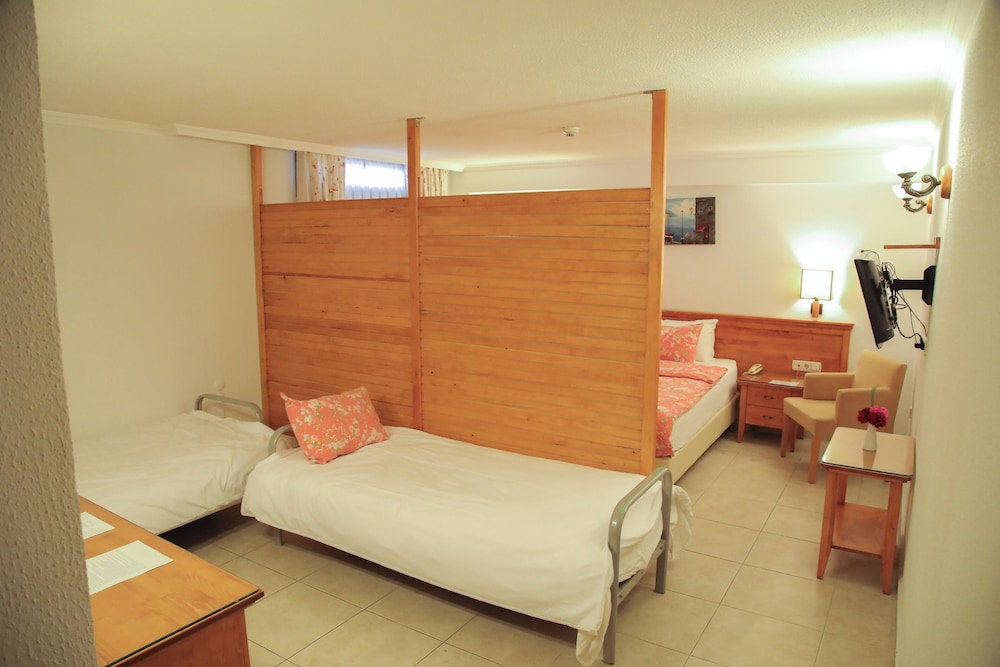 Standard Room photo 1