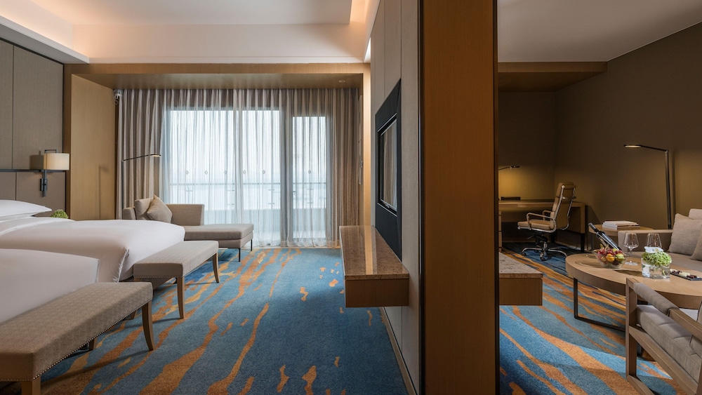 Junior Suite, 2 Twin Beds, River View photo 1