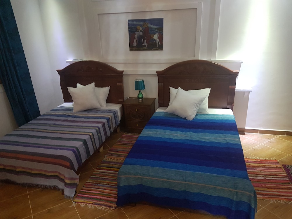 Classic Twin Room, Multiple Beds, Garden View (Chaouen) photo 2