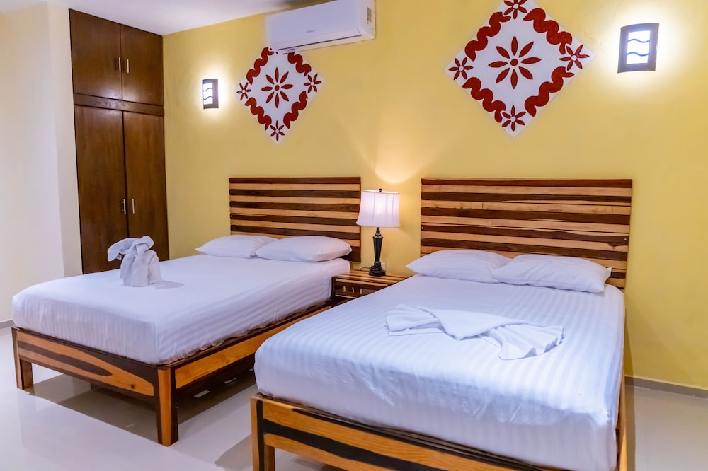 Deluxe Room, 2 Double Beds photo 2