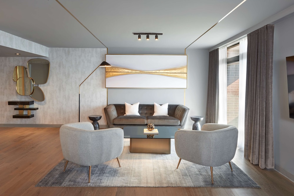 Meadowvale One Bedroom Suite thumbnail 5