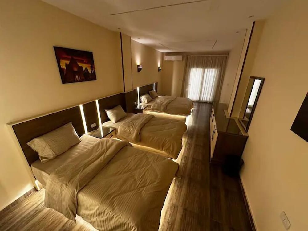 Elite Apartment photo 1