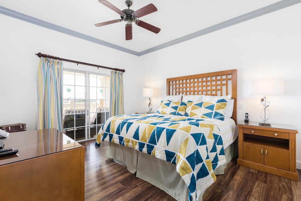 Family Condo, 3 Bedrooms, Golf View, Garden Area