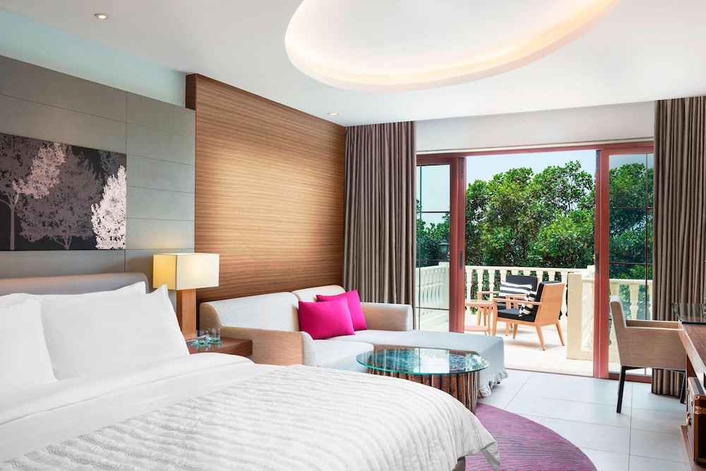 Suite, 1 Bedroom, Balcony photo 3