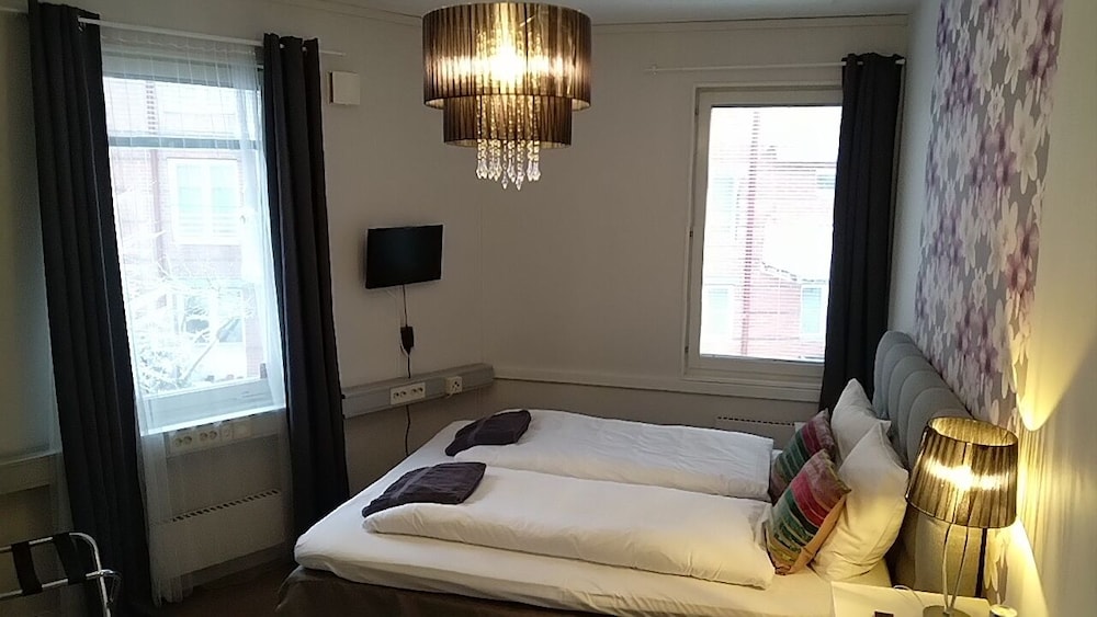 Standard Double Room, 1 Double or 2 Twin Beds, Non Smoking