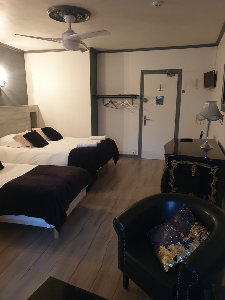 Family Triple Room photo 2