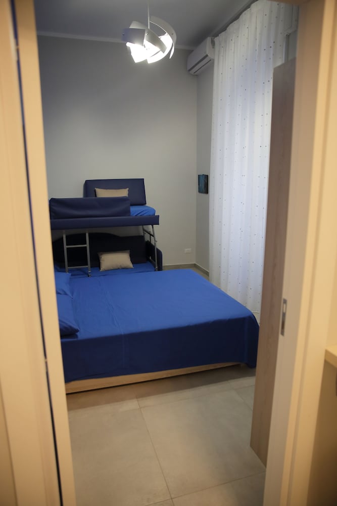 Deluxe Quadruple Room photo 3