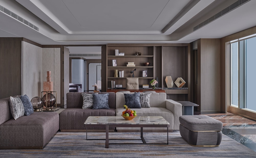 Royal Suite photo 1