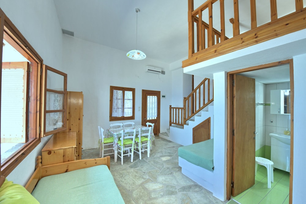 Panoramic Villa, 2 Bedrooms, Air conditioning, Sea View (Viola) photo 2
