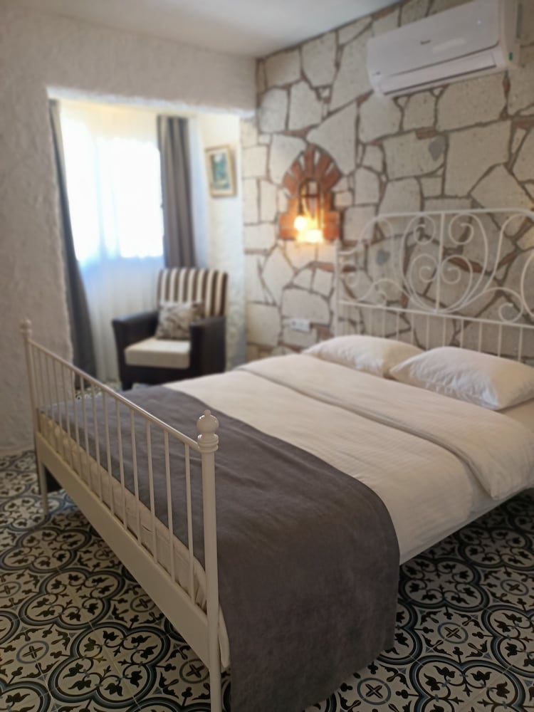Basic Room photo 1