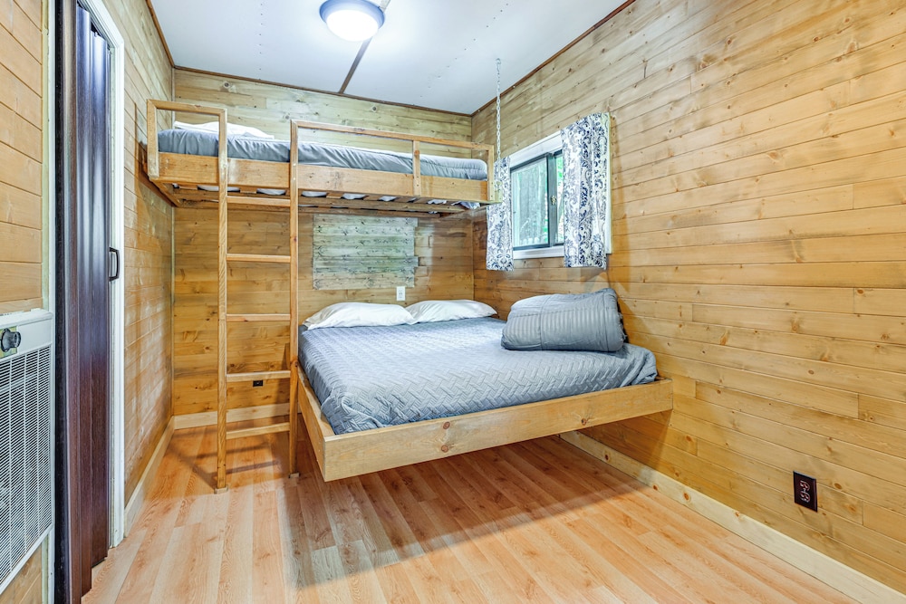 House (2 Bedrooms) photo 1