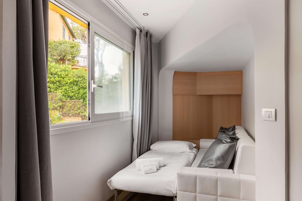 Deluxe Double Room - Photo 5