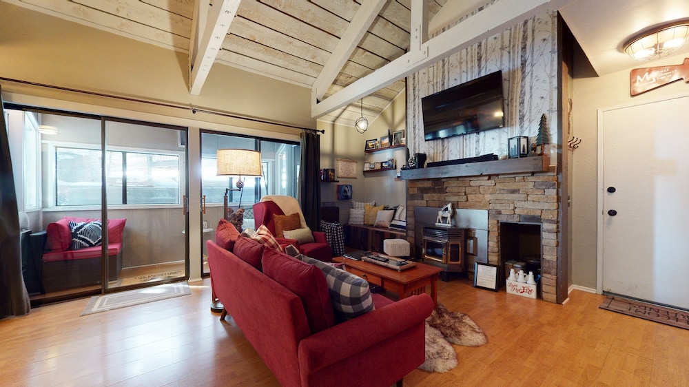 Condo, 1 Bedroom